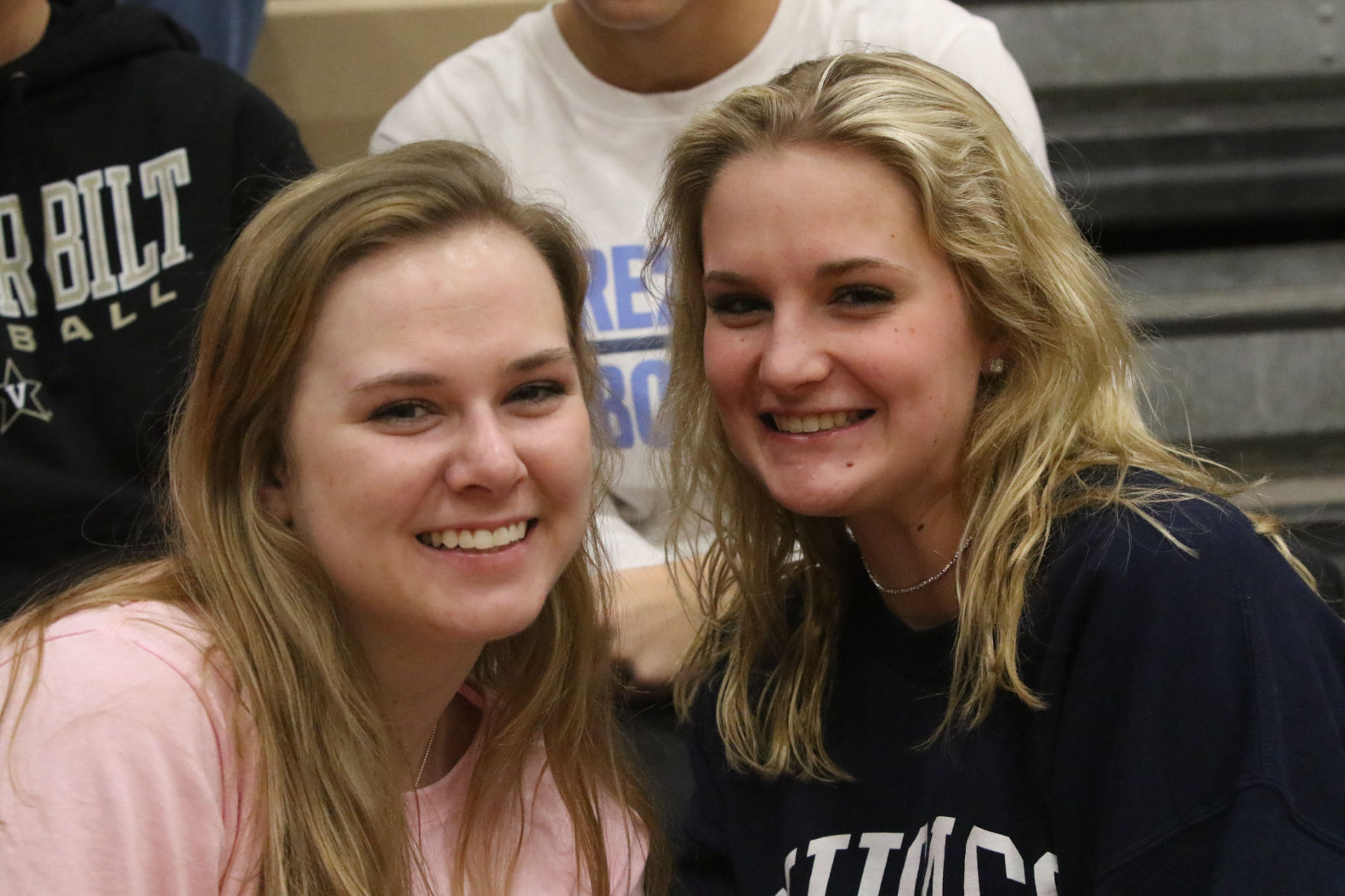 Faces: Highland Holiday Hoopfest